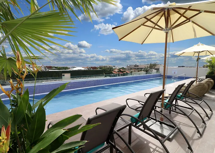 Holiday Inn Express&Suites - Playa del Carmen, an IHG Hotel